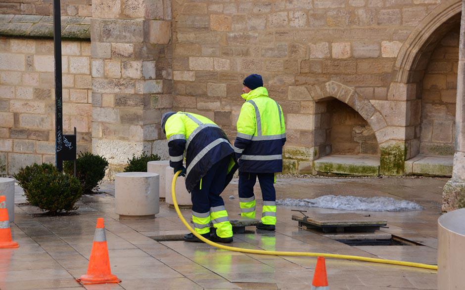 tarif débouchage wc Neauphle-le-Château